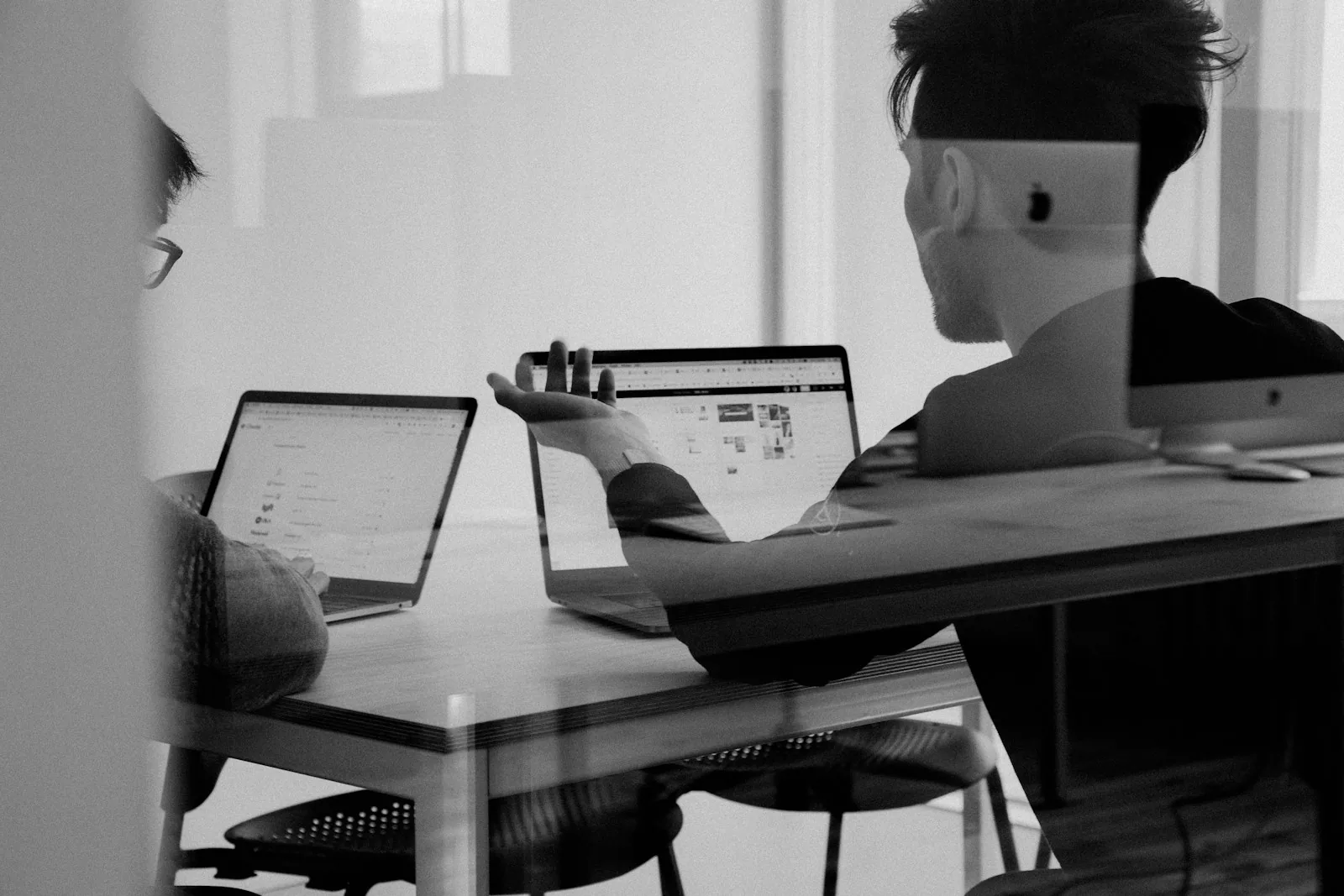 Building In-House Marketing vs Hiring an Agency in Bangladesh: The Complete Decision Guide — Ngital blog cover image